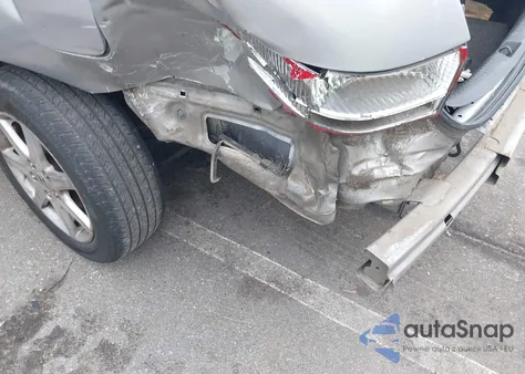 2003 Honda Accord 2.4 Lx z USA, uszkodzony, nr VIN 1HGCM56363A050935